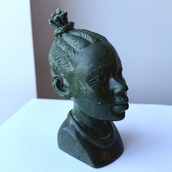Signed Chikumbirike African Carved Verdite Stone Shona Bust Woman - 4 3/4" - Picture 1 of 12
